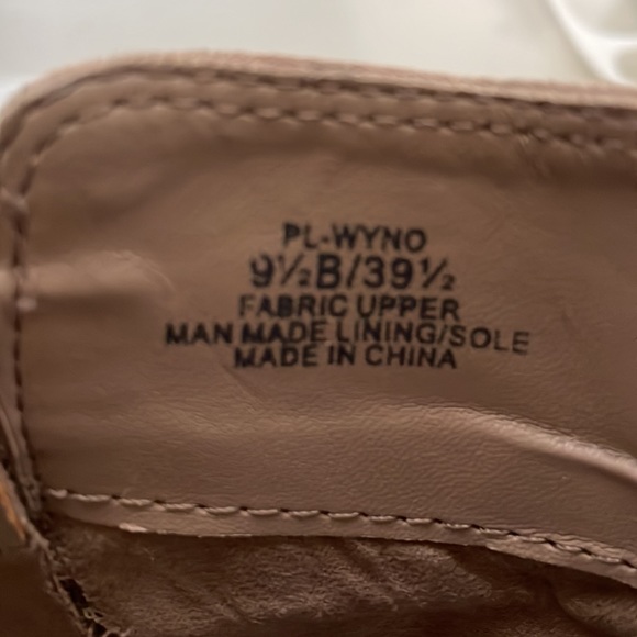 BCBG Paris Suede Taupe Wedge Bootie Size 9.5B - Picture 12 of 12